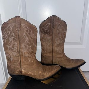 Ariat Heritage Reinsman scallop top boots